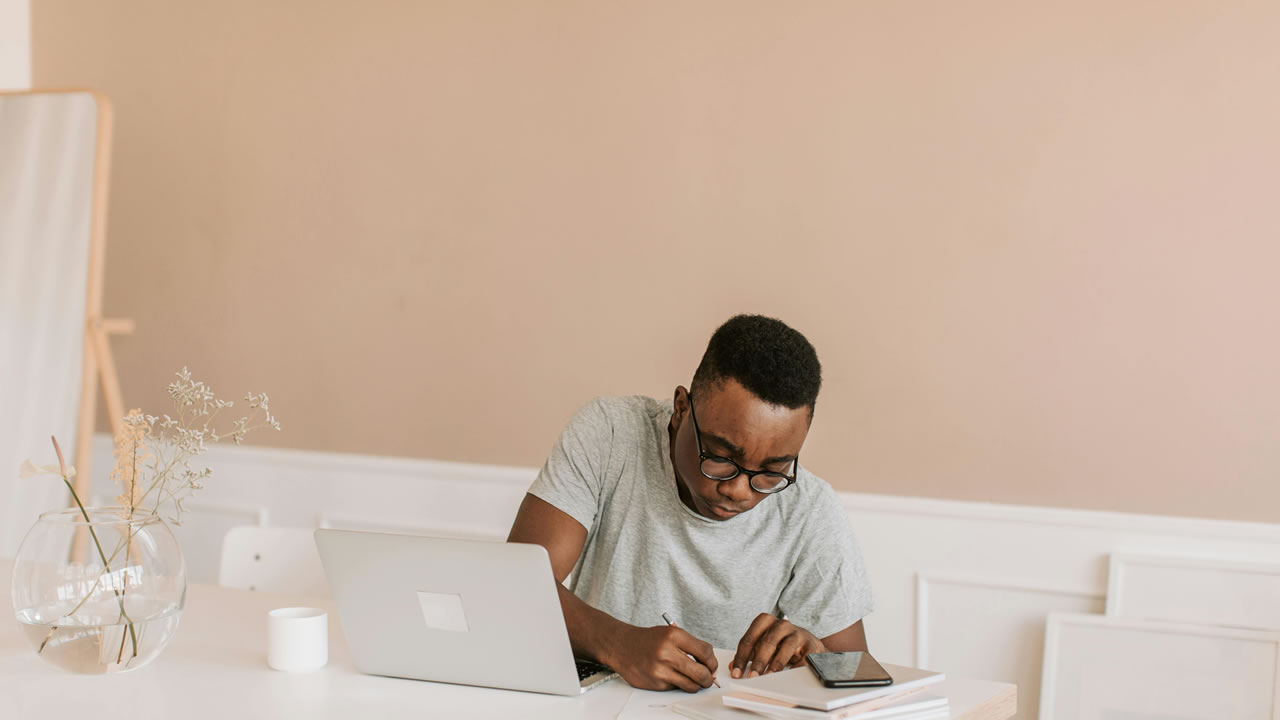 Fleet Owners Biggest 2290 Filing Challenges — And How to Manage Them Easily